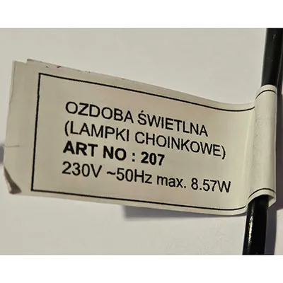 Black lighting chain intended for mutual connection, with 200 LEDs of non-replaceable light sources. It includes a device for changing lighting modes. Product sold online, in particular via www.skvelamoda.sk