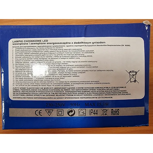 LED electric lighting chain, with 300 lights, garland style with non-replaceable lamps. Rated voltage of 230-250V.
