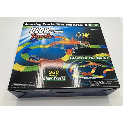 360 pieces rail car set. Includes 549 cm of luminescent tracks, decorative trees and traffic signs, a red four-way ramp and two electric cars.