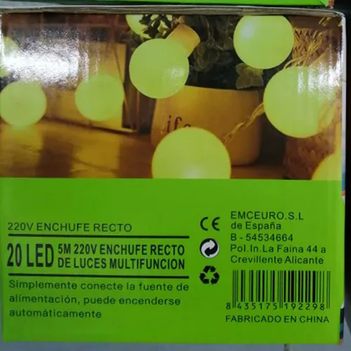 Lighting chain with 20 pieces of non-replaceable LEDs, five metres long. Voltage 220 V.