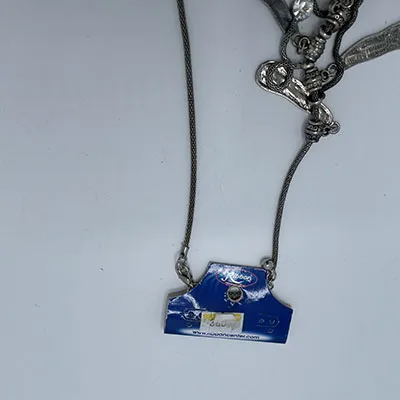 Ribbon Center - Necklace