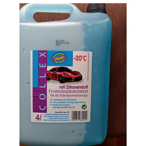 Winter windshield washer fluid, detergent, -20° C, 4 l, blue colour.