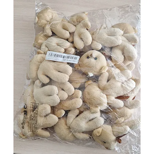 A teddy bear soft toy. The packaging contains 20 toys. Product sold online, in particular via Shein.
