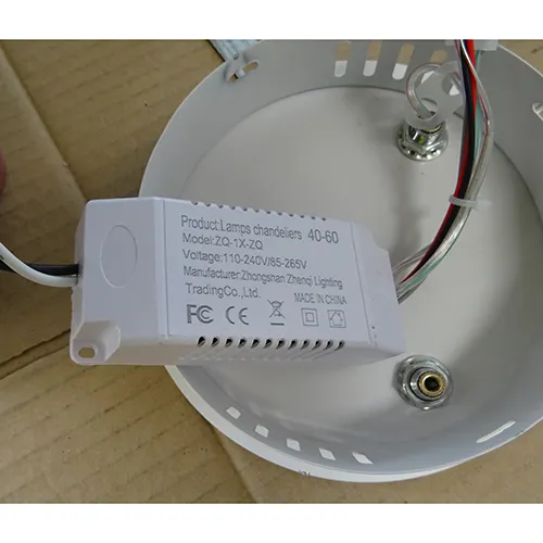 Ceiling lamp. Product sold online, in particular via TEMU.