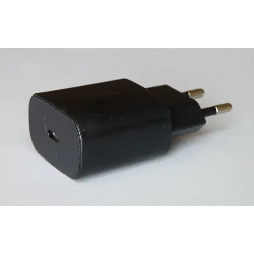 TREQA - USB charger