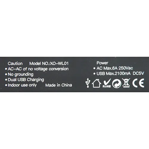 XO - Travel adaptor