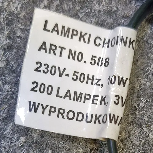 Green lighting chain designed for interconnection, consisting of 200 non-replaceable LED light sources and a device for changing lighting modes.