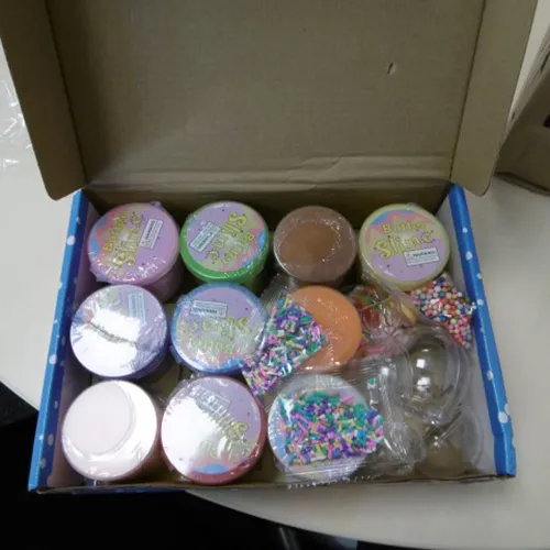 Slime toy set consisting of ten pots of slime and various accessories and shapes. Product sold online, in particular via Amazon (ASIN: B0BQHZW3DH).