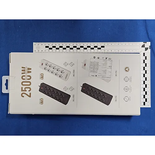 Rectangular white multi socket lead with 10 plug sockets, 4 USB type A and 2 USB type C. Measuring 32x10.5x4 cm and with a cable length of 1.88 m. 110 - 250 V~ ,10 A*, maximum 2,500 W, Protection class I, IP 20 USB- V, 3.1 A. Product sold online in particular via Amazon (ASIN: B0D3WKGBXH