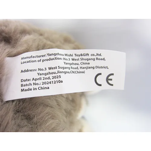 Soft toy in the shape of a sloth soft toy. Product sold online, in particular via Temu.
