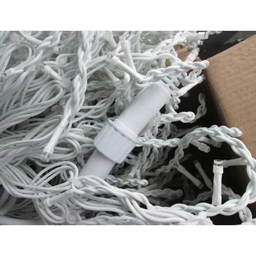 Lighting chain, 25 meters long, with 500 LED lights.