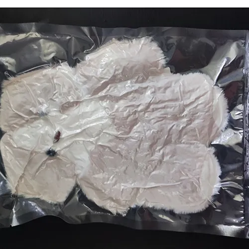 Soft toy in the shape of a rabbit. Date of production: 4 November 2024. Product sold online, in particular via Shein.