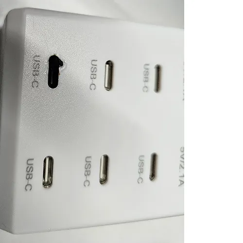 sccvee - USB charger