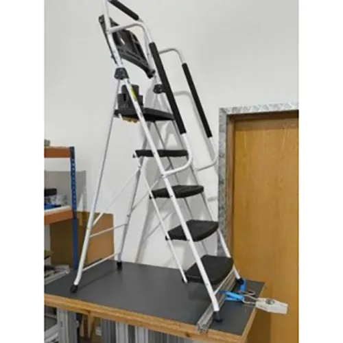 HB Tower - Step ladder