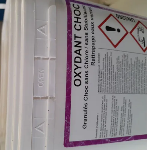 Age de l'eau - Pool-water treatment