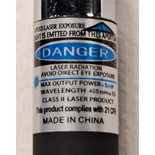 Laser pointer with a red light and laser function. Product sold online, in particular via www.electrocabin.com.