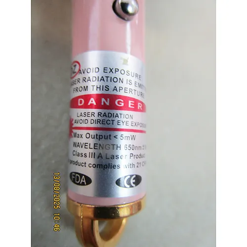 Laser pointer with LED flash light and a key chain holder in several colours. The product has two operating buttons and is powered by cell batteries.