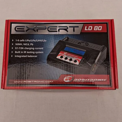 Robitronic - Battery charger