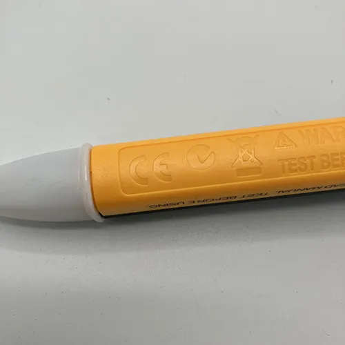 Yellow voltage detector test pen. Product sold online, in particular via Prylexperten.se.