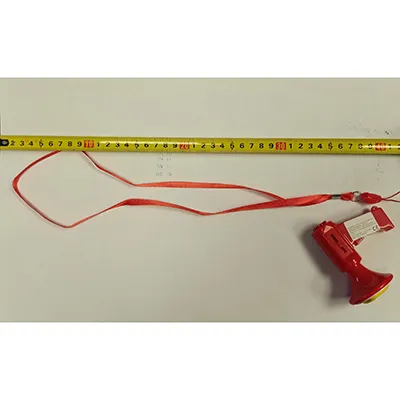 Red toy megaphone. Product sold online, in particular via Temu.