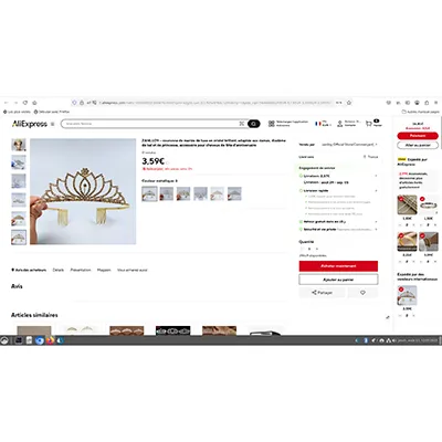 Toy crown headband of gold-coloured metal with rhinestones. Product sold online, in particular via AliExpress.