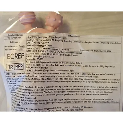 Baby rattle in a shape of a deer. Product sold online, in particular via Shein (unique identifier: sa25040228924237877)