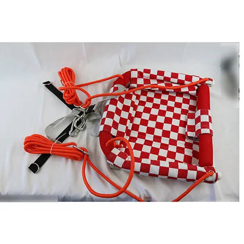 Textile swing for children under three years of age. Product sold online, in particular via AliExpress (unique product identifier: 1005006320720725).