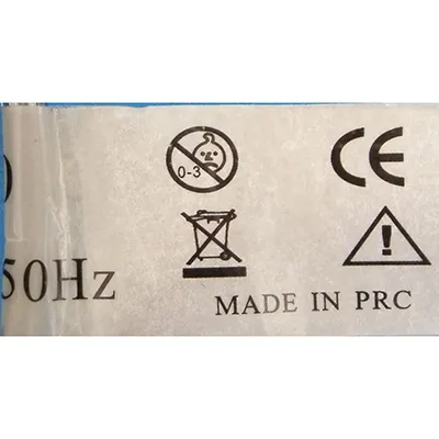 Decorative lighting chain which can be expanded with additional members. Voltage of 220-240 V, frequency of 50/60 Hz and power rating of 9 W.