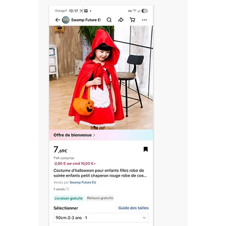 Little Red Riding Hood fancy-dress costume consisting of a red headband, a pumpkin-shaped bag, a white apron, a white, black and red dress and a red hooded cape. Product sold online, in particular via TikTok.