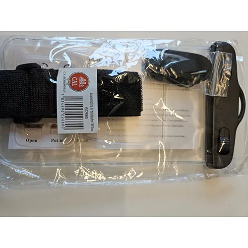 Waterproof transparent bag mobile phone bag with black straps. Product sold online, in particular via www.cal.no and www.billigmarkedet.no.
