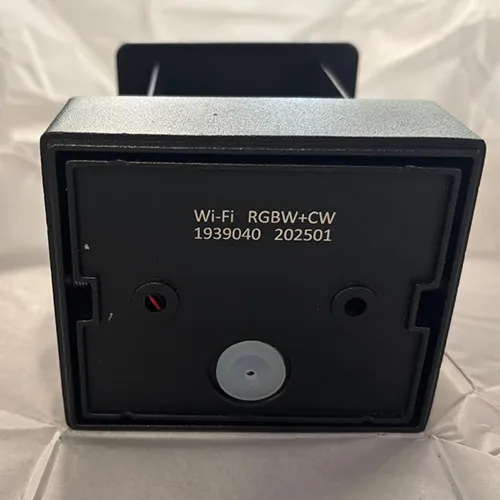 QUBE DESIGN - Wall lamp