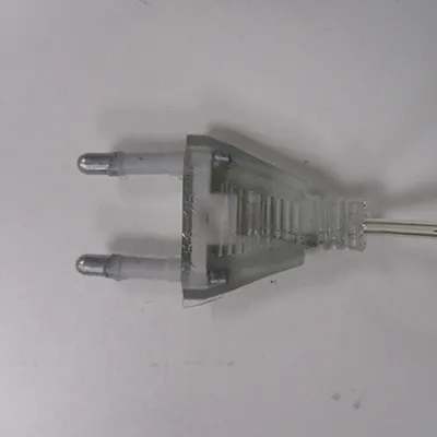 Lighting chain consisting of 100 LED lights.