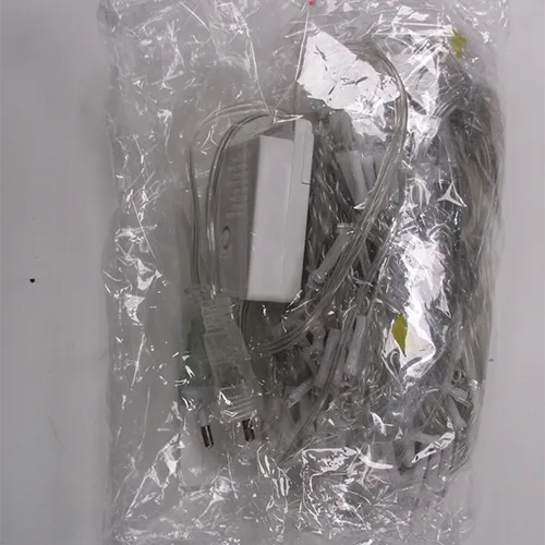 Lighting chain with the sales description: 3x2 large curtain lights-warm white. Product sold online, in particular via AliExpress (unique product identifiers: 1005005492407907, 12000033434560208).