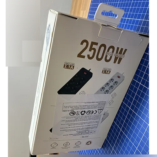 Multiple-socket outlet with 6 Schuko sockets, a red tap switch, 4 USB type A sockets, 2 USB type C sockets and a 2.5 m long supply cable. Product sold online, in particular via Amazon (ASIN: B0FGD9XJGF).