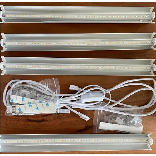 Niello - Plant lamp