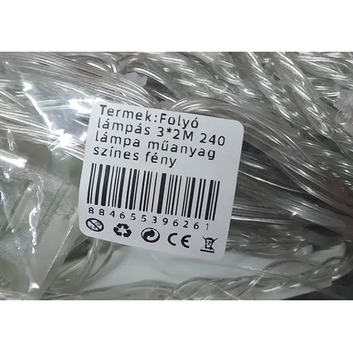 Lighting chain with multi-coloured LED lights and transparent insulation.