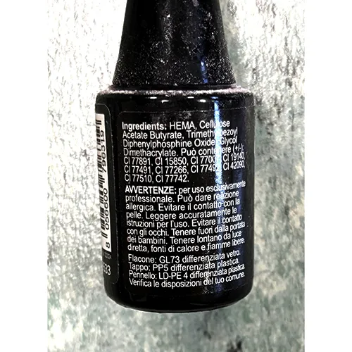 Estrosa - Gel nail polish