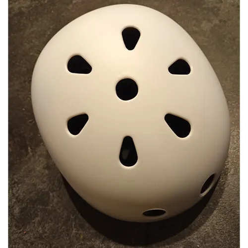 White bicycle helmet, size S.