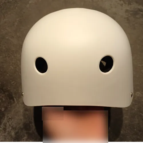 White bicycle helmet, size S.