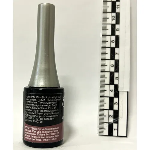 Estrosa - Gel nail polish