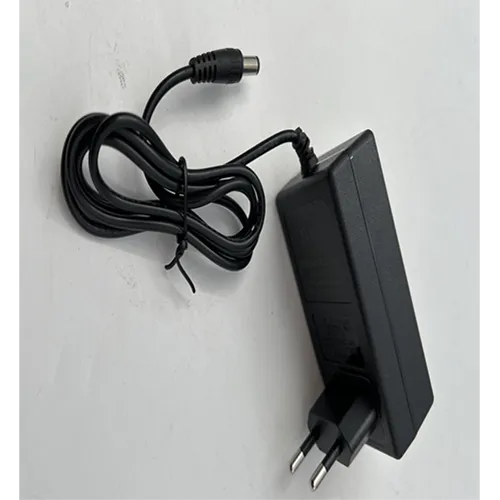Black adaptor with plug, 12.6V.