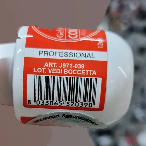 Jessie Milano - Gel nail polish