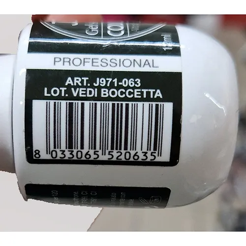 Jessie Mialno - Gel nail polish