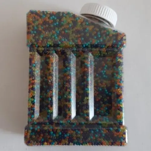 Multicoloured water beads, which grow when immersed in water, intended for use as ammunition in a toy rifle, 250 g.