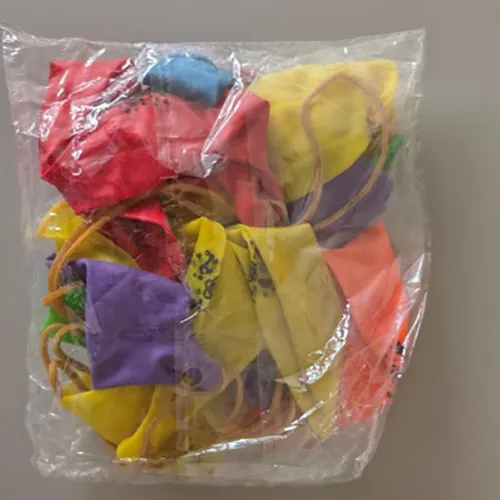 Pack of 12 latex balloons in various colours.