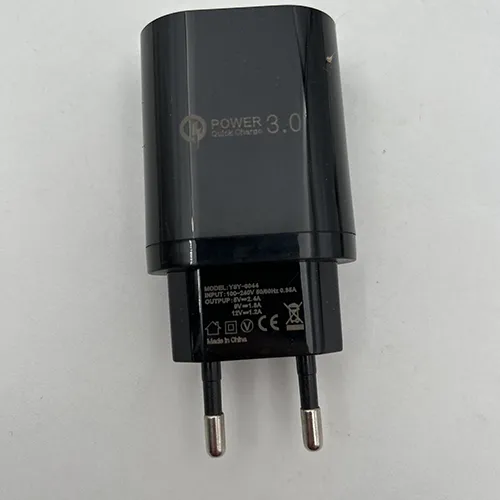Black mains fast charger adaptor with USB ports.