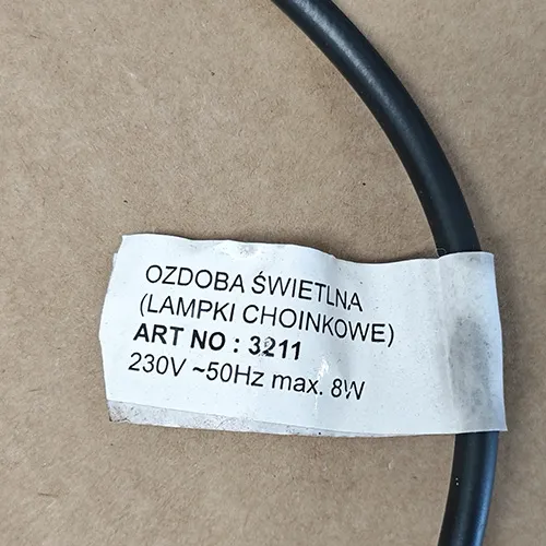 Lighting chain, intended for interconnection, containing 200 non-replaceable LED light sources.