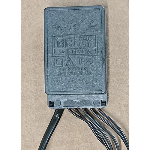 Lighting chain intended for interconnection, which contains 240 non-replaceable LED light sources. The product includes a device for changing lighting modes.