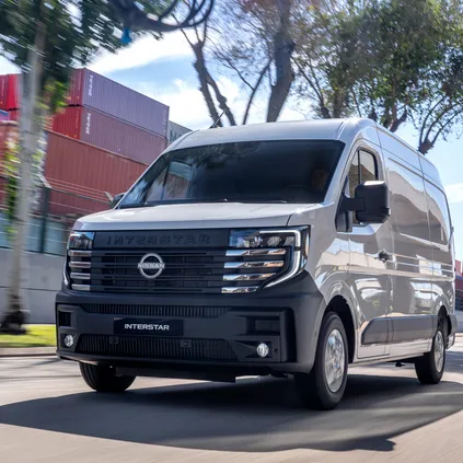 Nissan - Light commercial vehicle