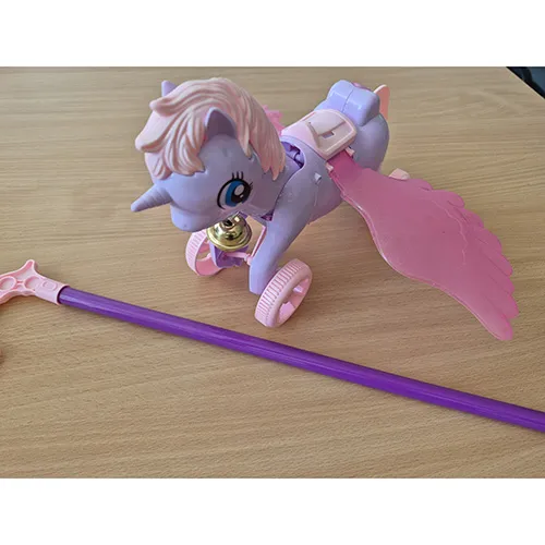 Toys - Plastic toy